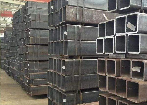 察雅大口径方矩管