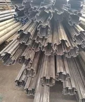 察雅异型钢管现货